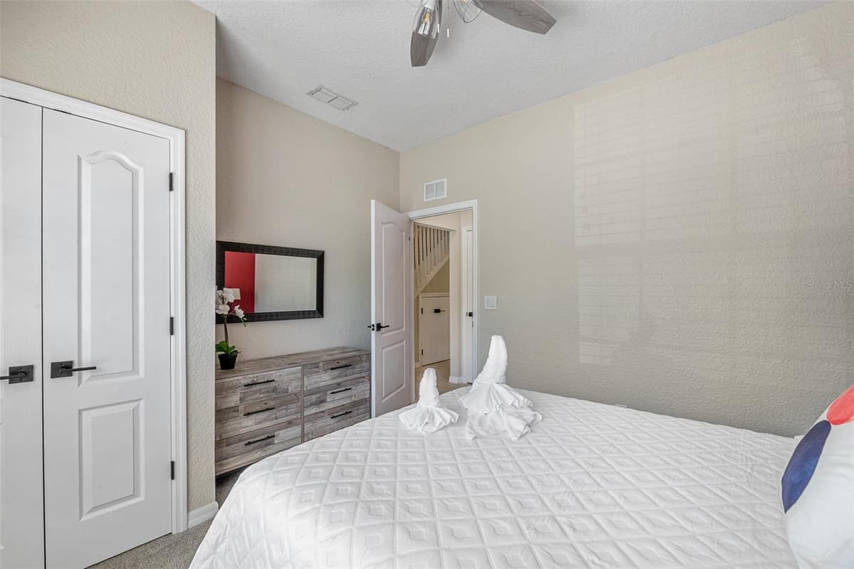 2344 CARAVELLE CIRCLE — photo 3 of 44