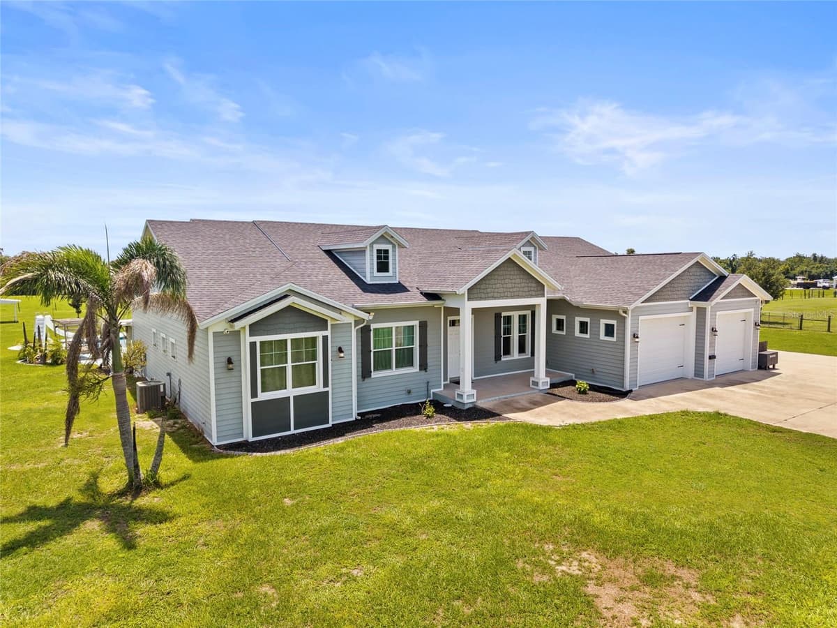 15710 COLDING LOOP — photo 37 of 41