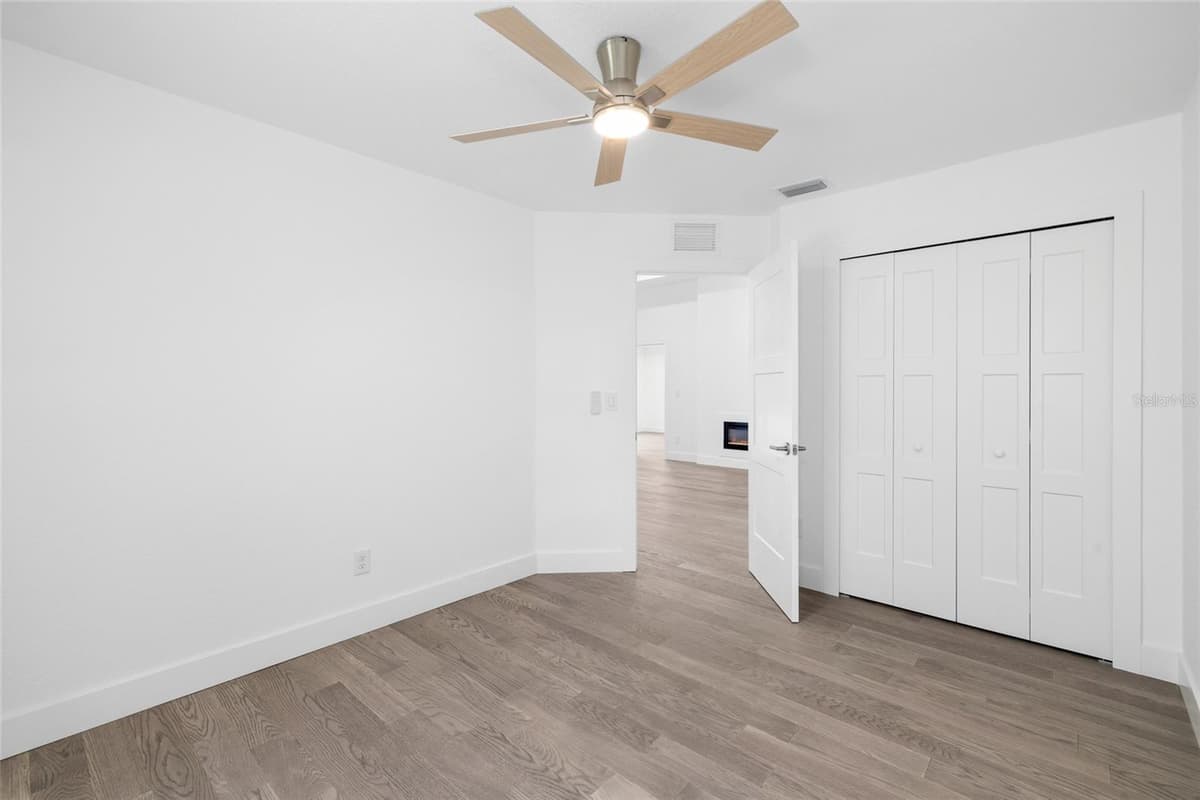 152 ALBATROSS ROAD — photo 18 of 47