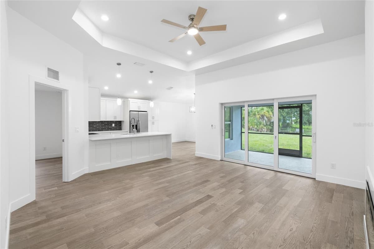 152 ALBATROSS ROAD — photo 8 of 47