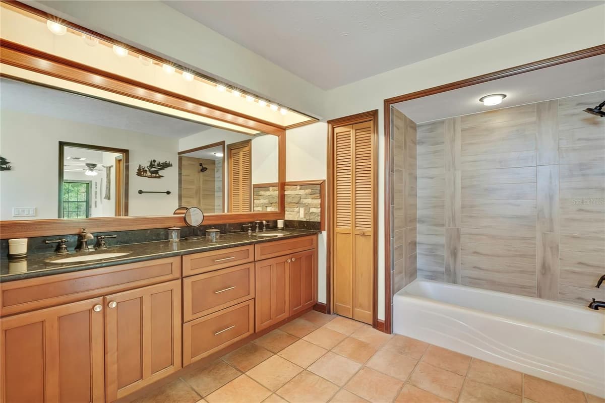 2235 RACKLEY ROAD — photo 38 of 100
