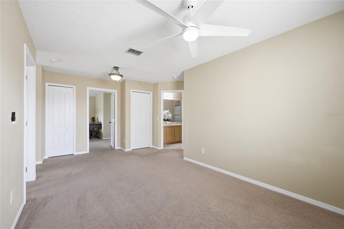 5007 BELLTHORN DRIVE — photo 14 of 34