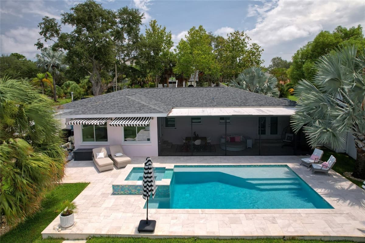 223 PINECREST DRIVE — photo 48 of 57