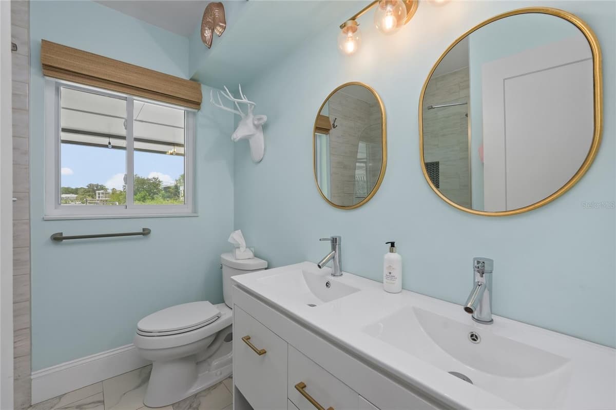 223 PINECREST DRIVE — photo 26 of 57