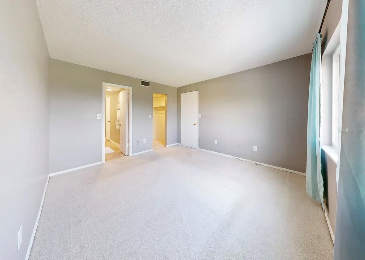 801 83RD AVENUE — photo 20 of 50
