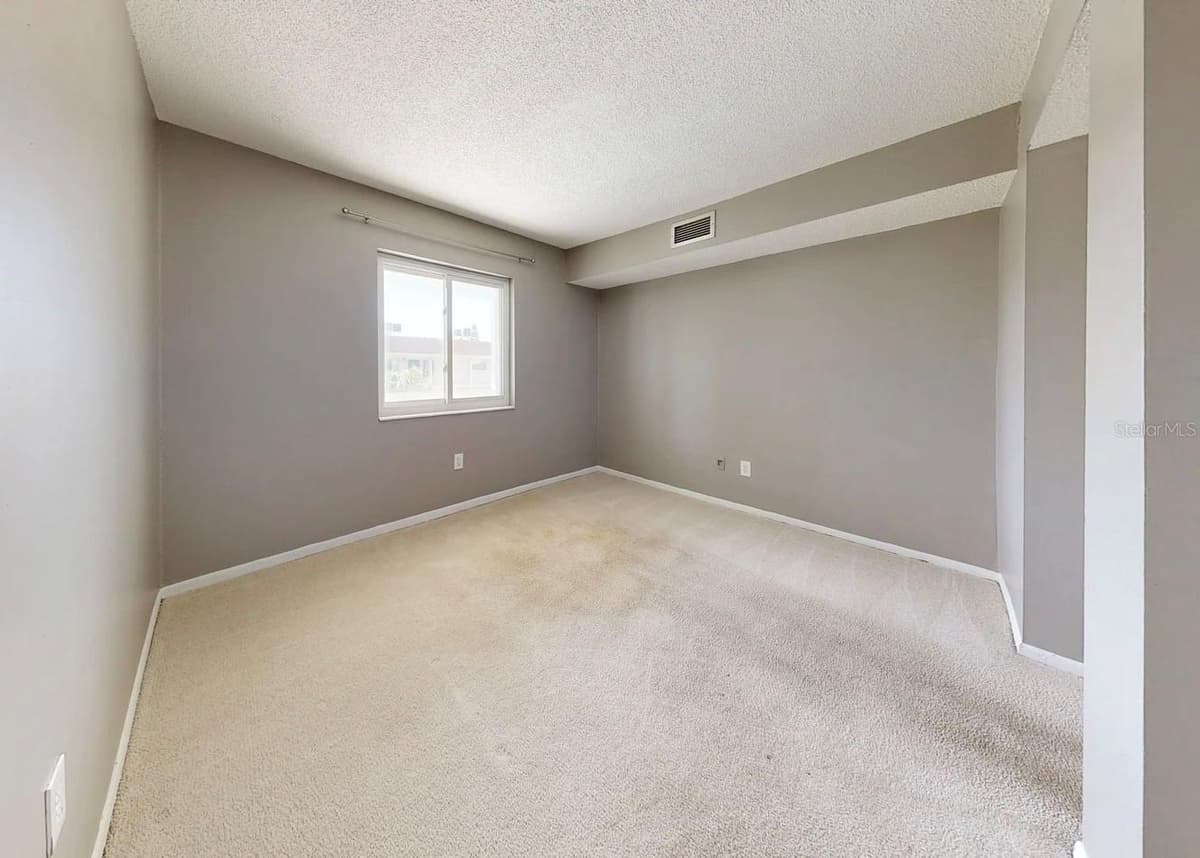801 83RD AVENUE — photo 24 of 50