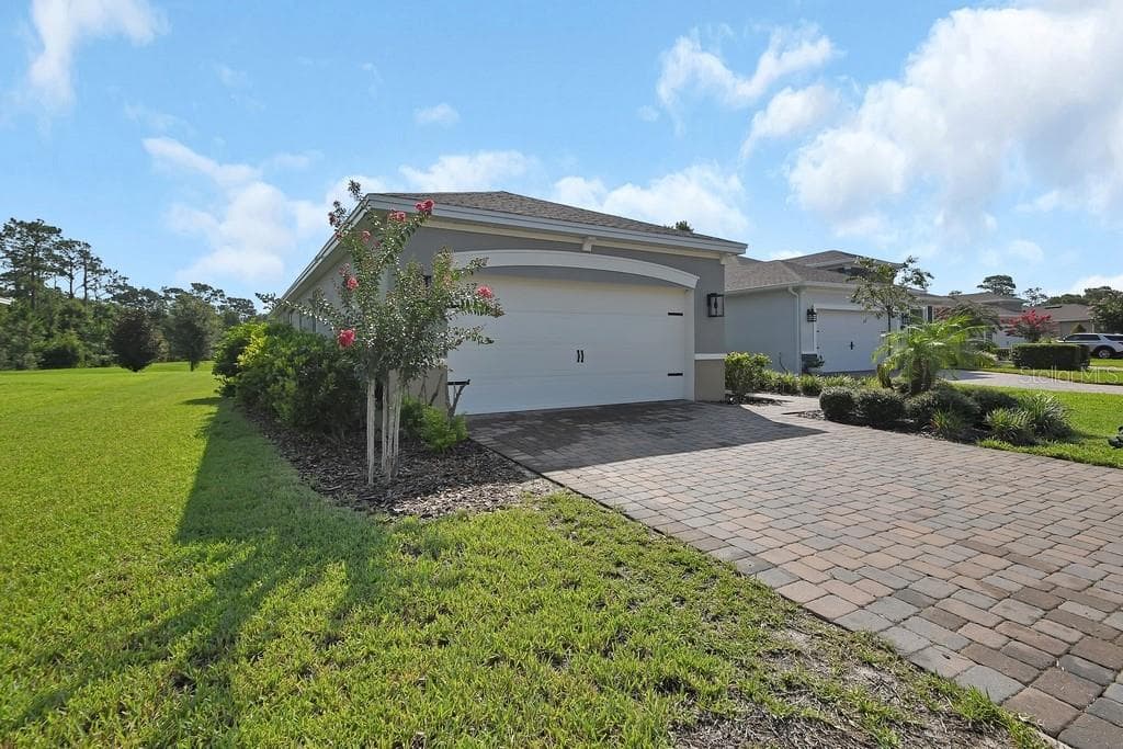 255 NORTHCOTE COURT — photo 25 of 32