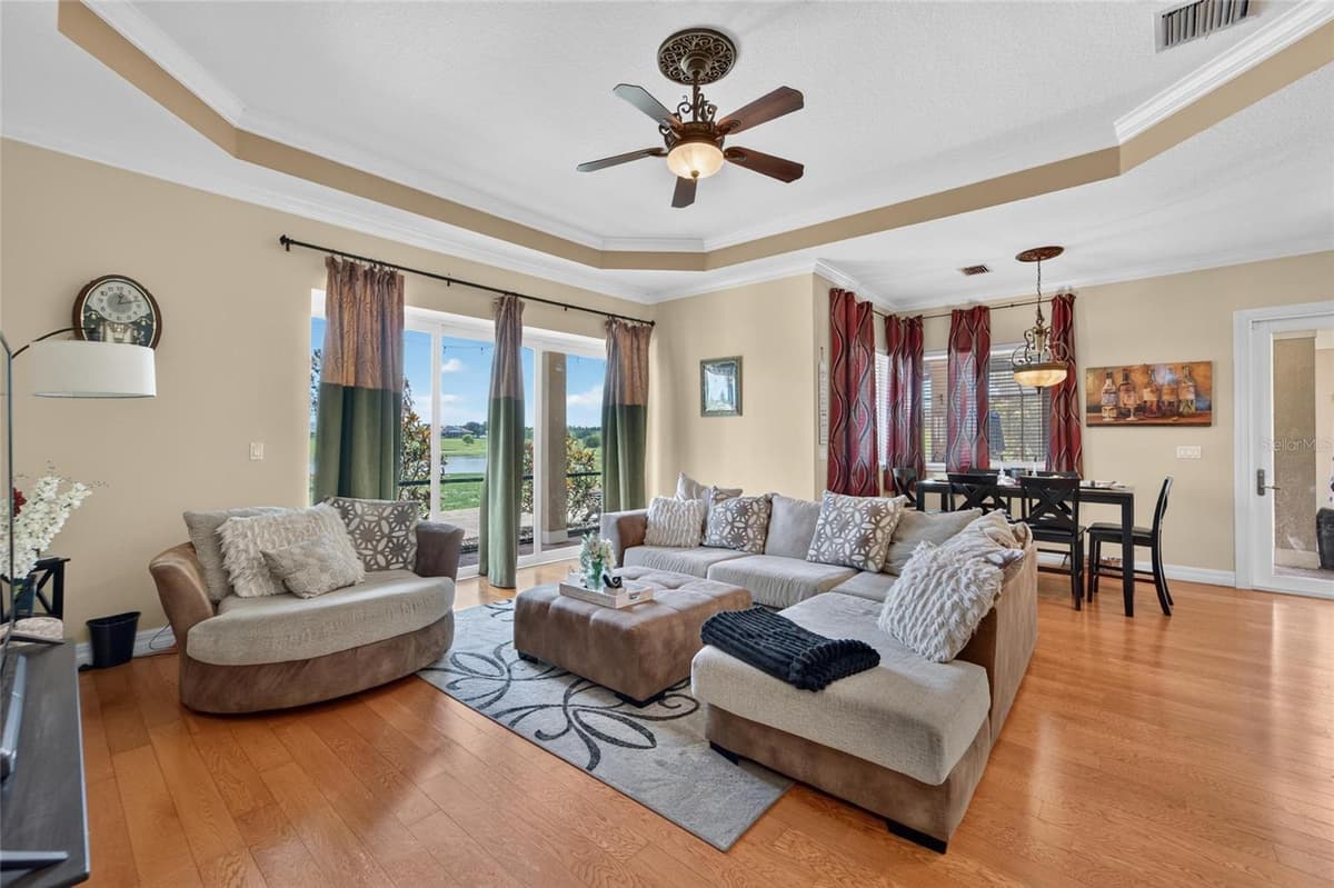 5207 LAKE VENICE DRIVE — photo 24 of 66