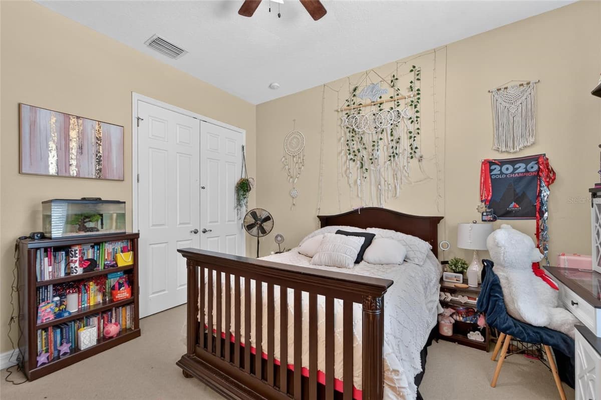 5207 LAKE VENICE DRIVE — photo 33 of 66