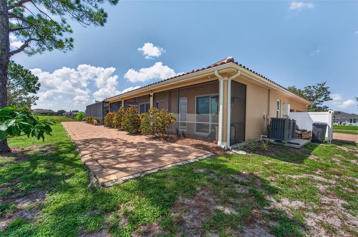 5207 LAKE VENICE DRIVE — photo 57 of 66