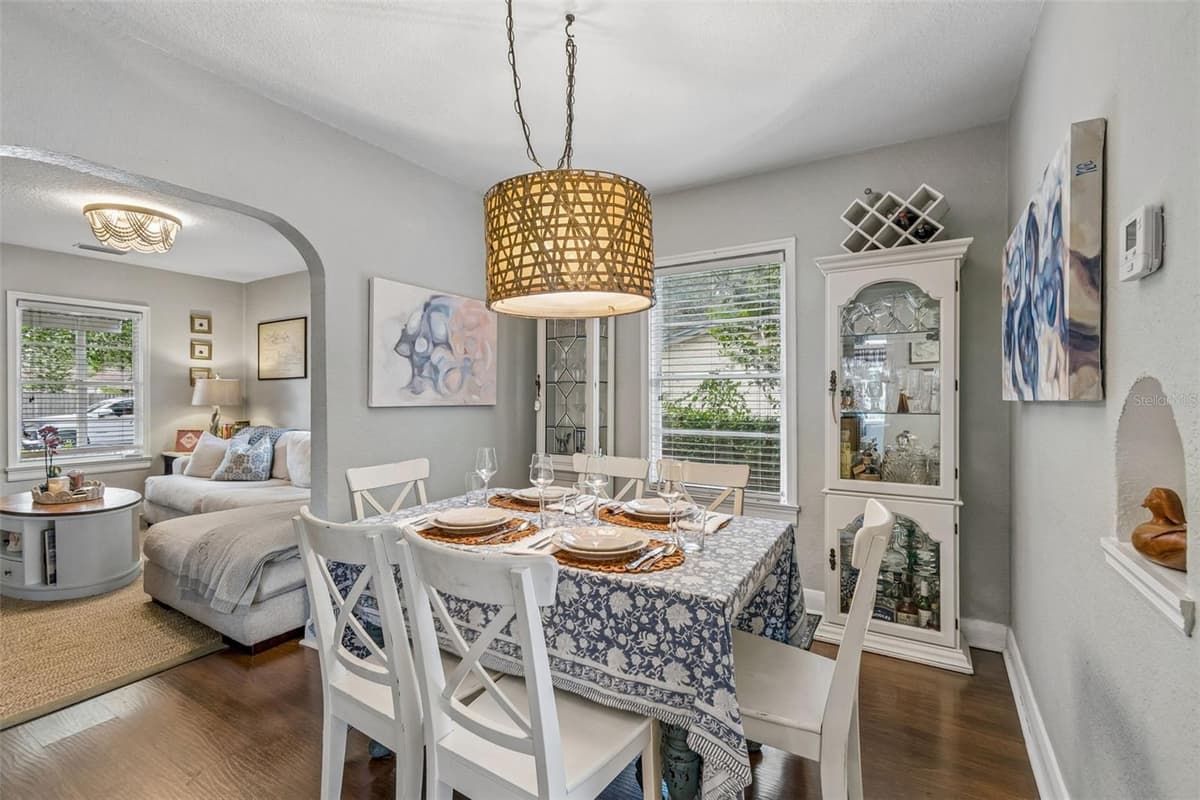 2914 WOODROW AVENUE — photo 10 of 43