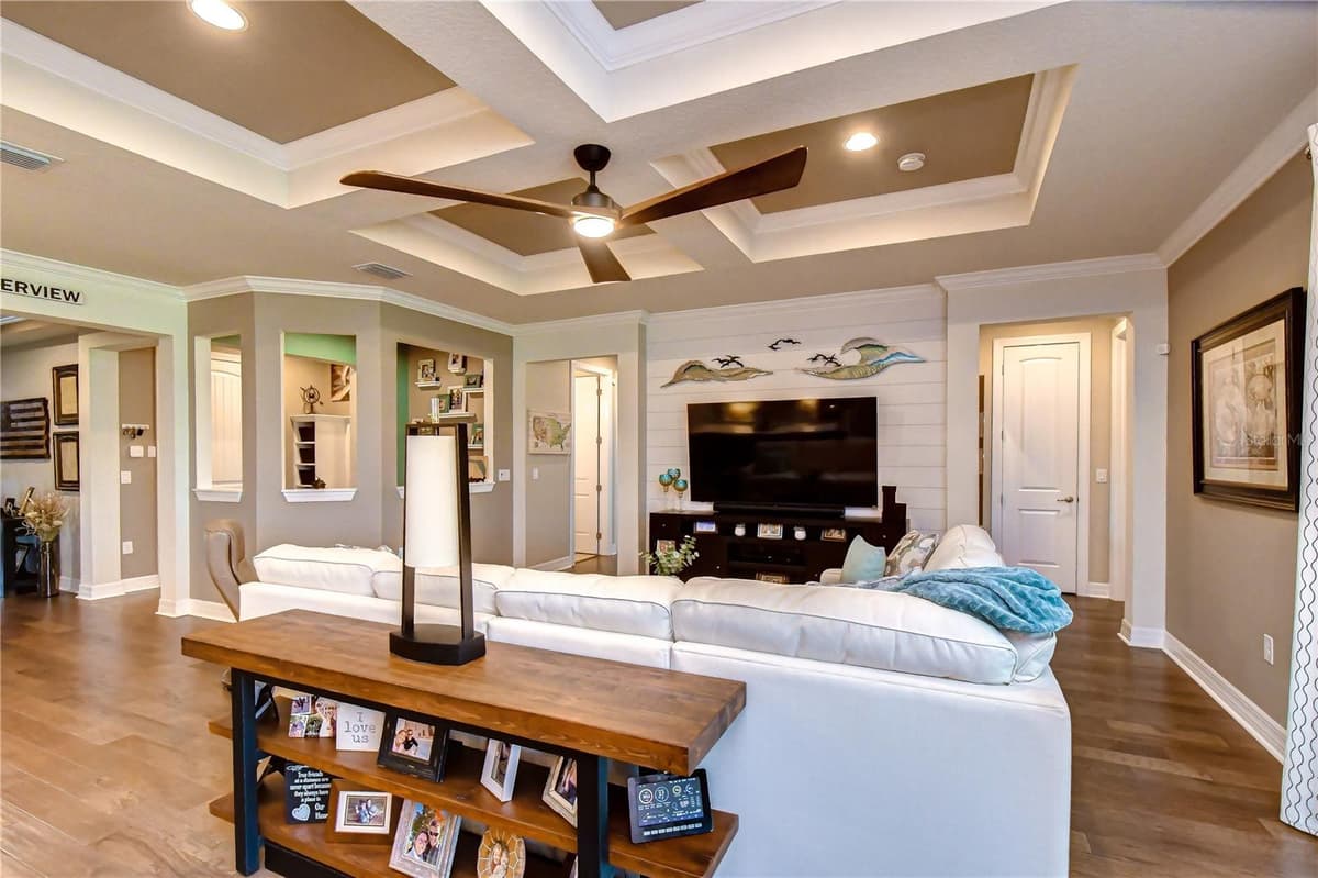 10405 TREE SKYLARK PLACE — photo 19 of 44