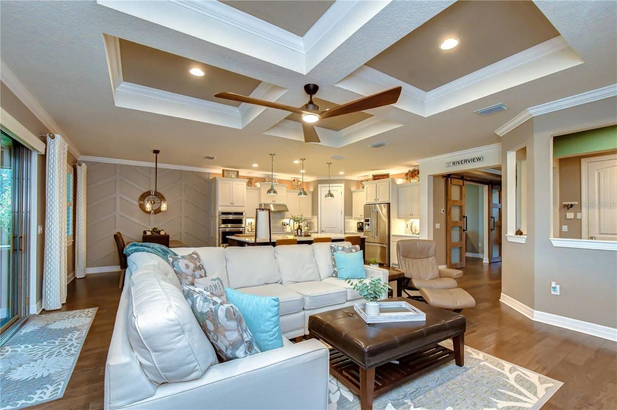 10405 TREE SKYLARK PLACE — photo 20 of 44