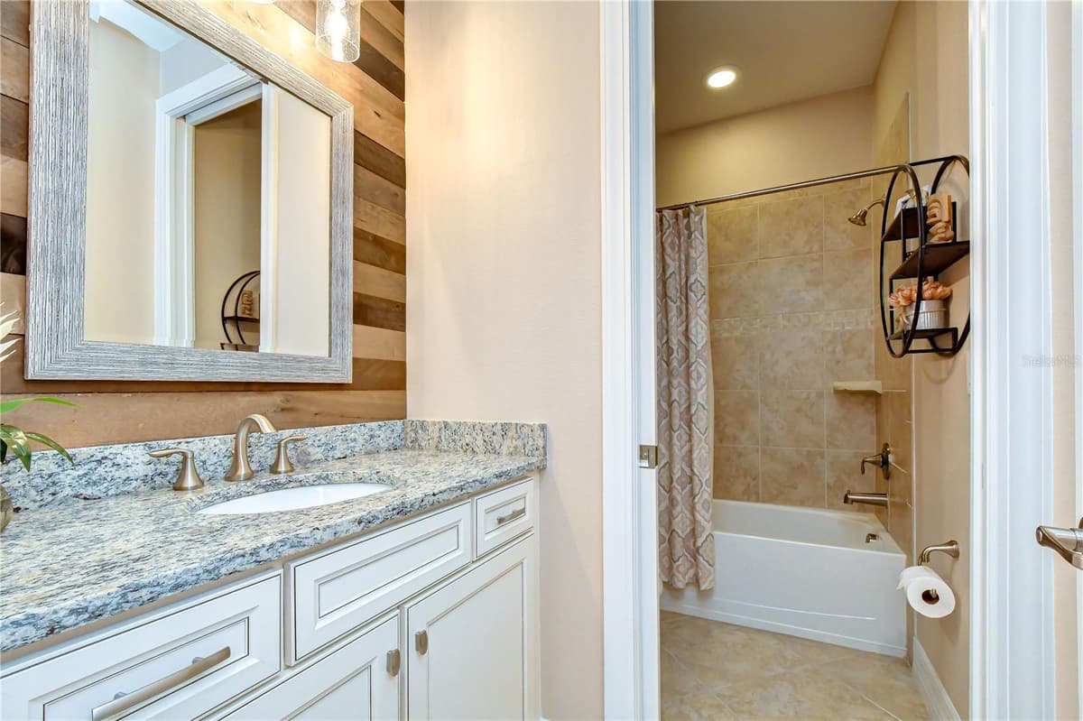 10405 TREE SKYLARK PLACE — photo 30 of 44