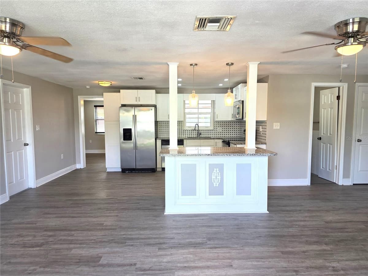 1051 MAYBURY DRIVE — photo 9 of 64