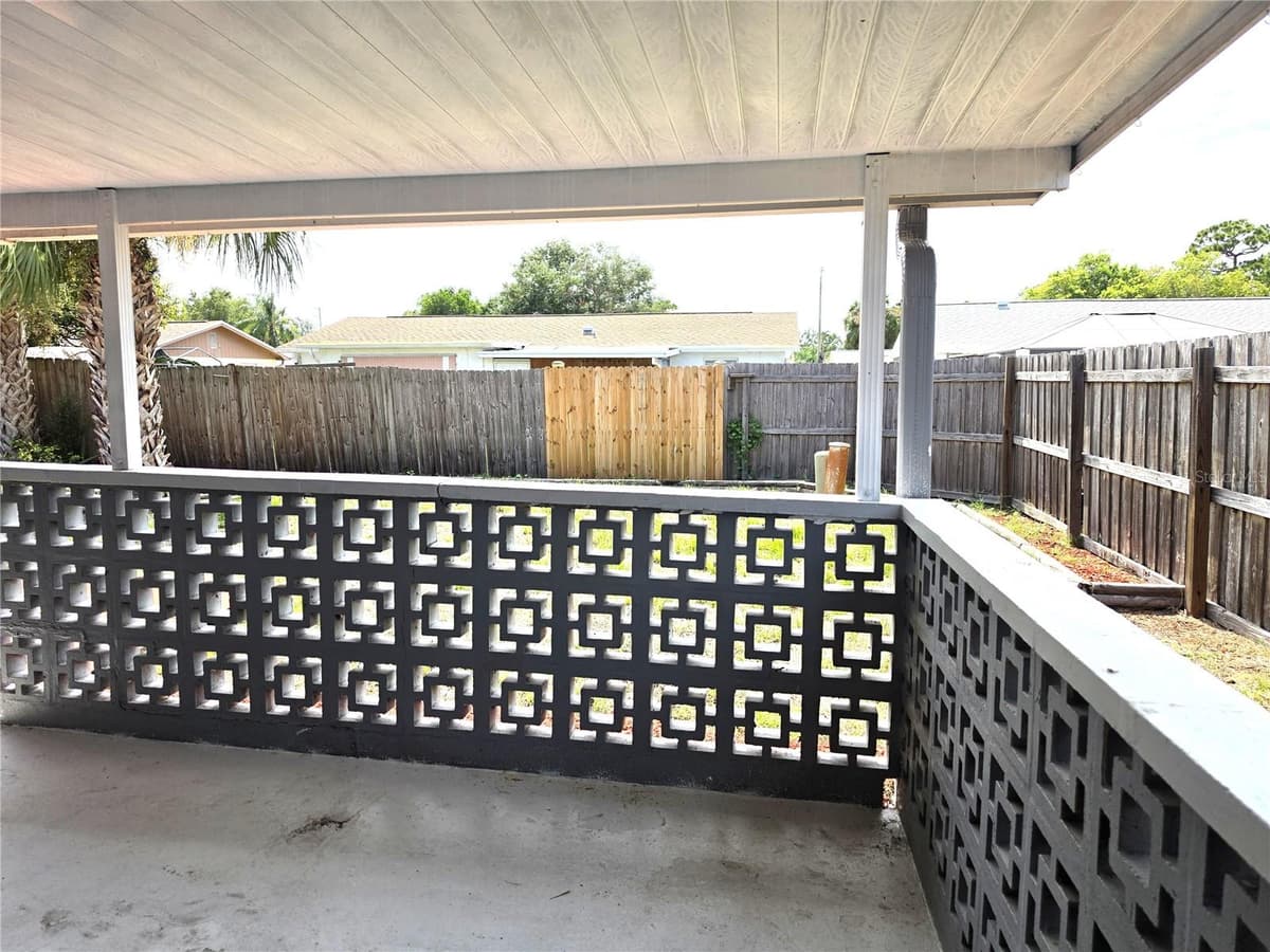 1051 MAYBURY DRIVE — photo 46 of 64