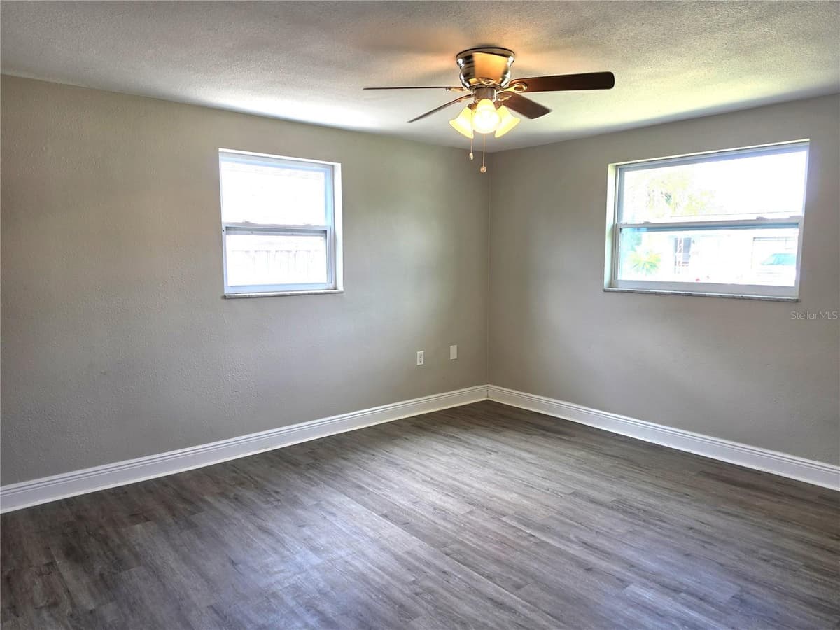 1051 MAYBURY DRIVE — photo 25 of 64