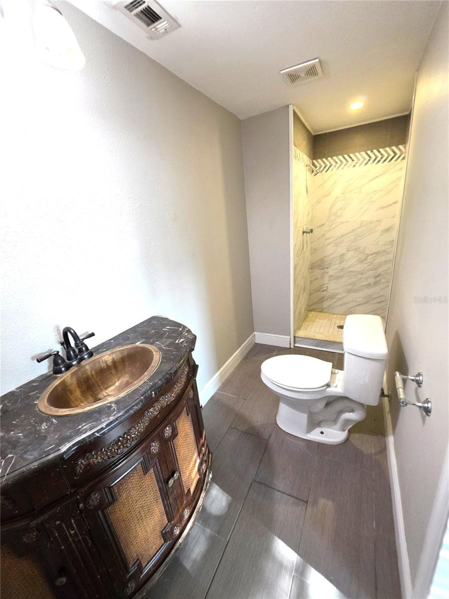1051 MAYBURY DRIVE — photo 39 of 64