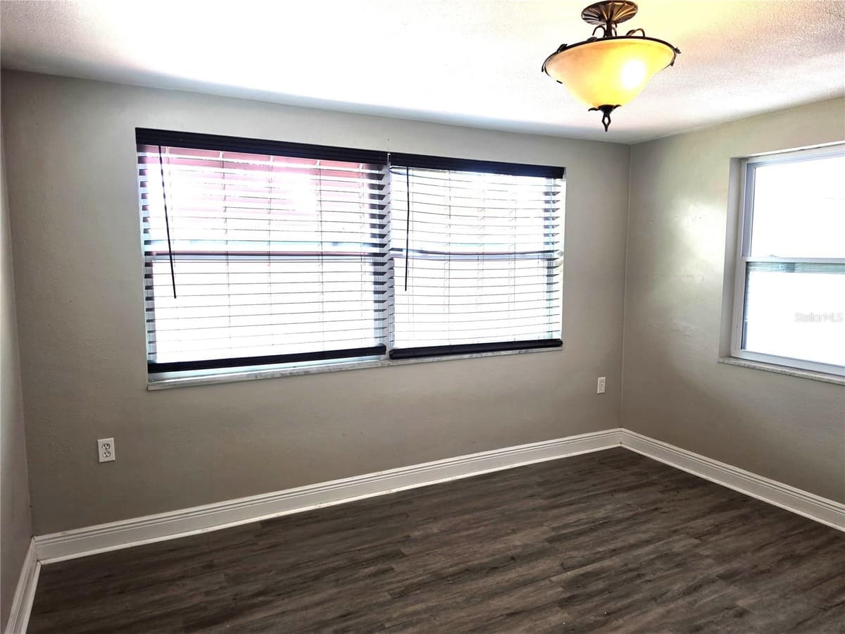 1051 MAYBURY DRIVE — photo 35 of 64