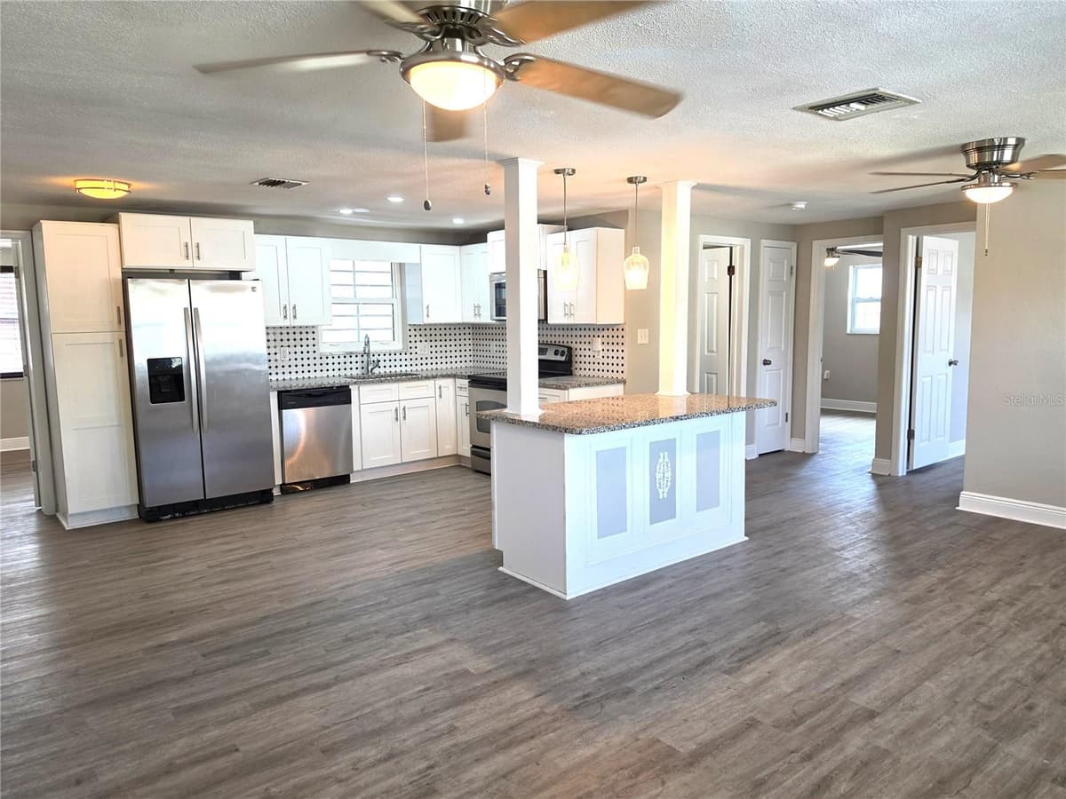 1051 MAYBURY DRIVE — photo 12 of 64