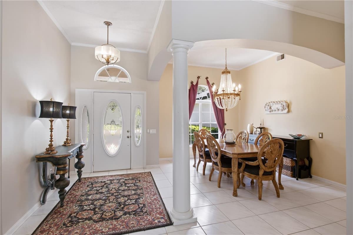 223 BLUE CREEK DRIVE — photo 9 of 50