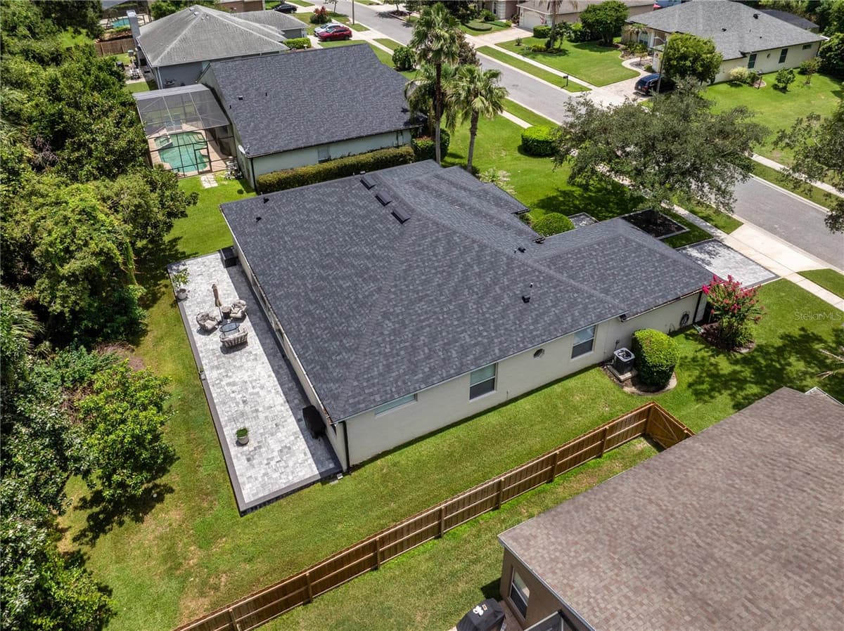 223 BLUE CREEK DRIVE — photo 46 of 50