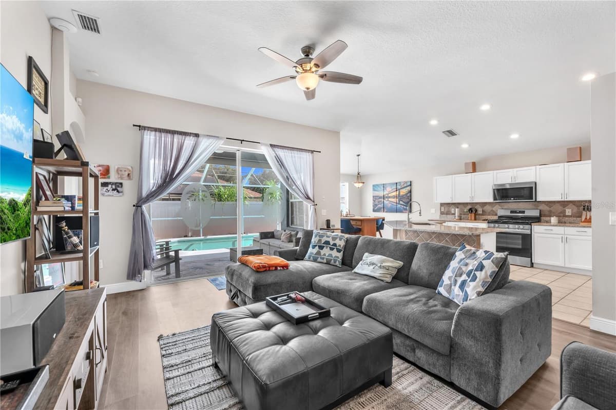 4306 ORANGE RIDGE COURT — photo 17 of 43