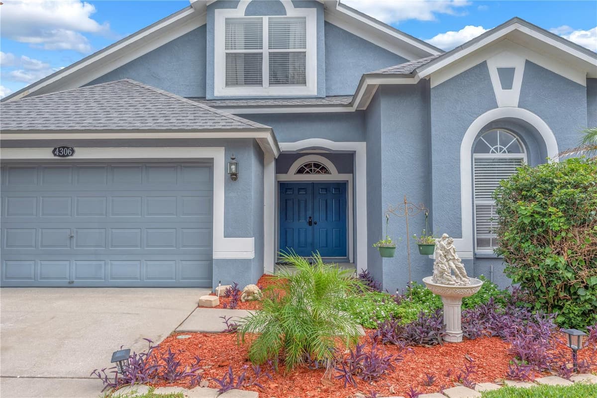 4306 ORANGE RIDGE COURT — photo 3 of 43