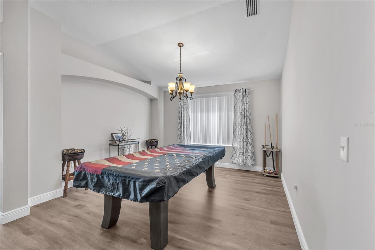 4306 ORANGE RIDGE COURT — photo 13 of 43