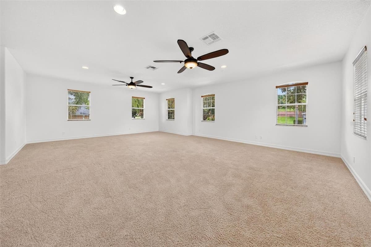 6054 TREMAYNE DRIVE — photo 43 of 64