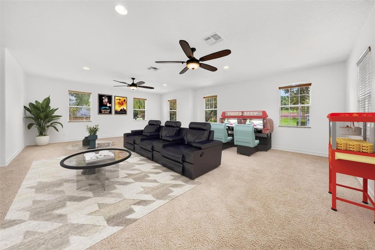 6054 TREMAYNE DRIVE — photo 42 of 64
