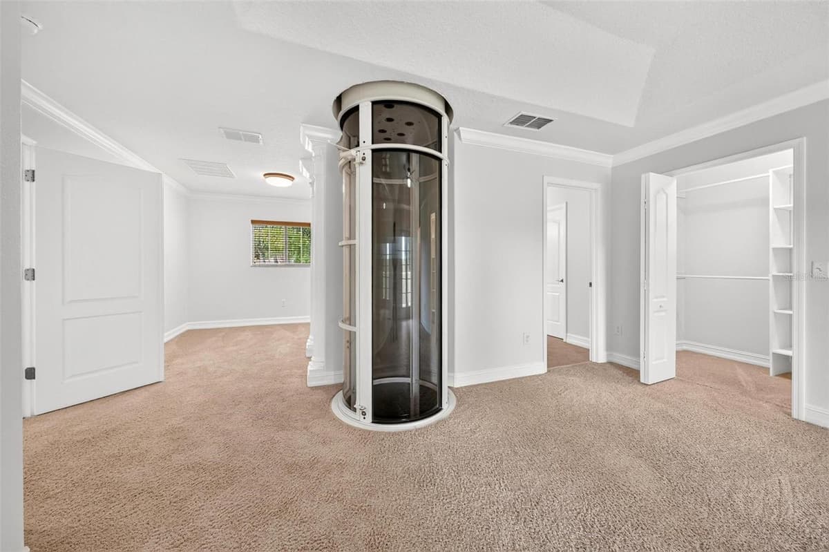 6054 TREMAYNE DRIVE — photo 30 of 64
