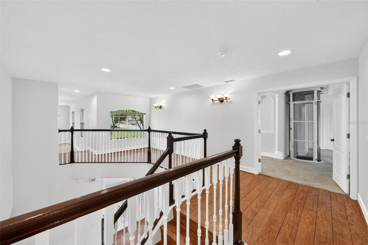 6054 TREMAYNE DRIVE — photo 29 of 64