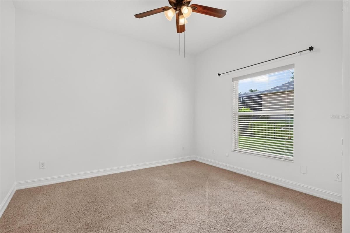 6054 TREMAYNE DRIVE — photo 22 of 64