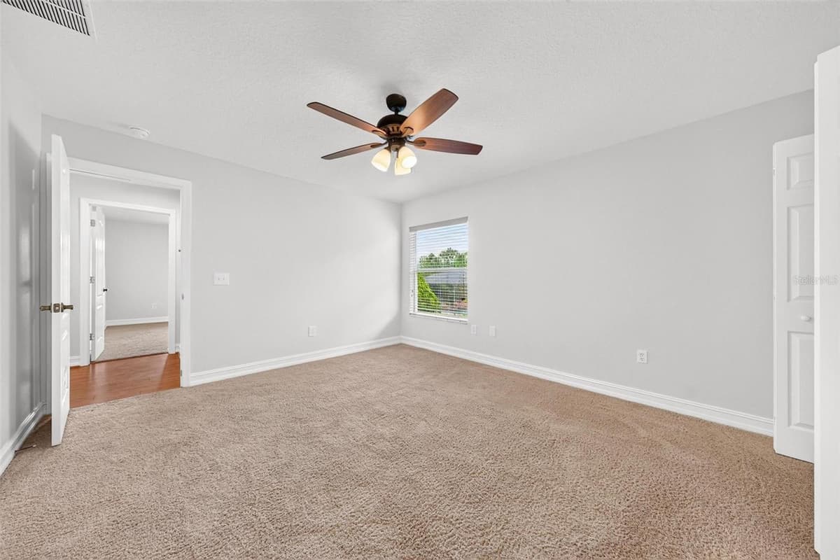 6054 TREMAYNE DRIVE — photo 40 of 64