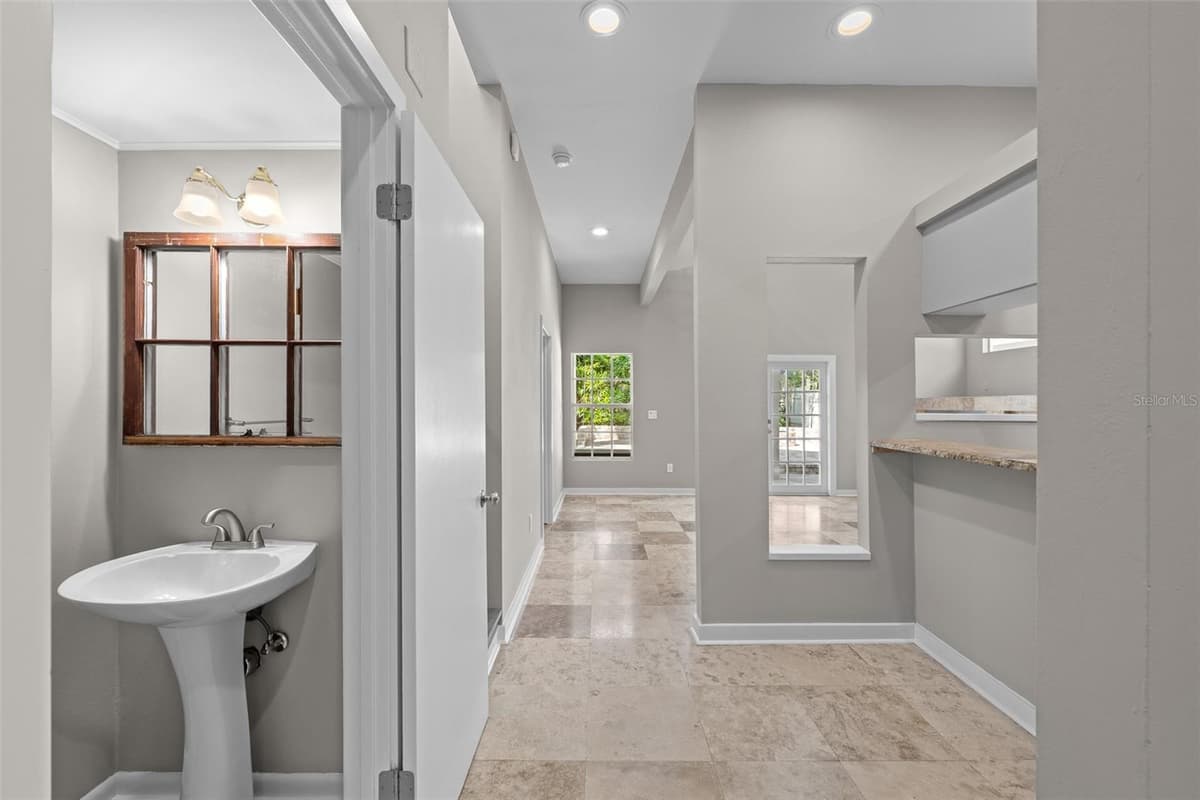1513 PARK CIRCLE — photo 17 of 31