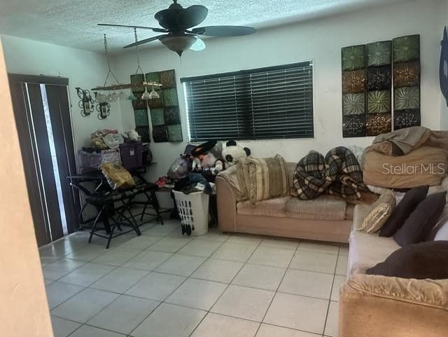 4618 POMPANO DRIVE — photo 2 of 10