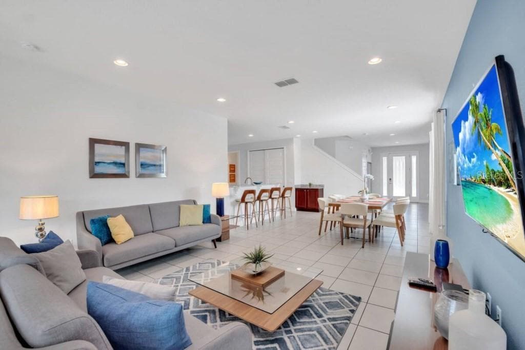 200 PENDANT COURT — photo 12 of 41