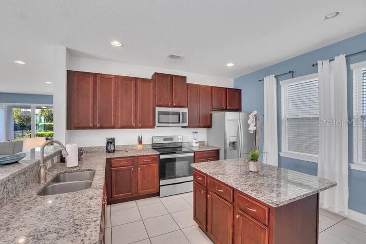 200 PENDANT COURT — photo 5 of 41