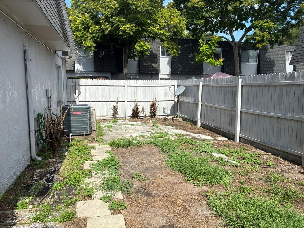 1944 CONWAY ROAD — photo 25 of 27
