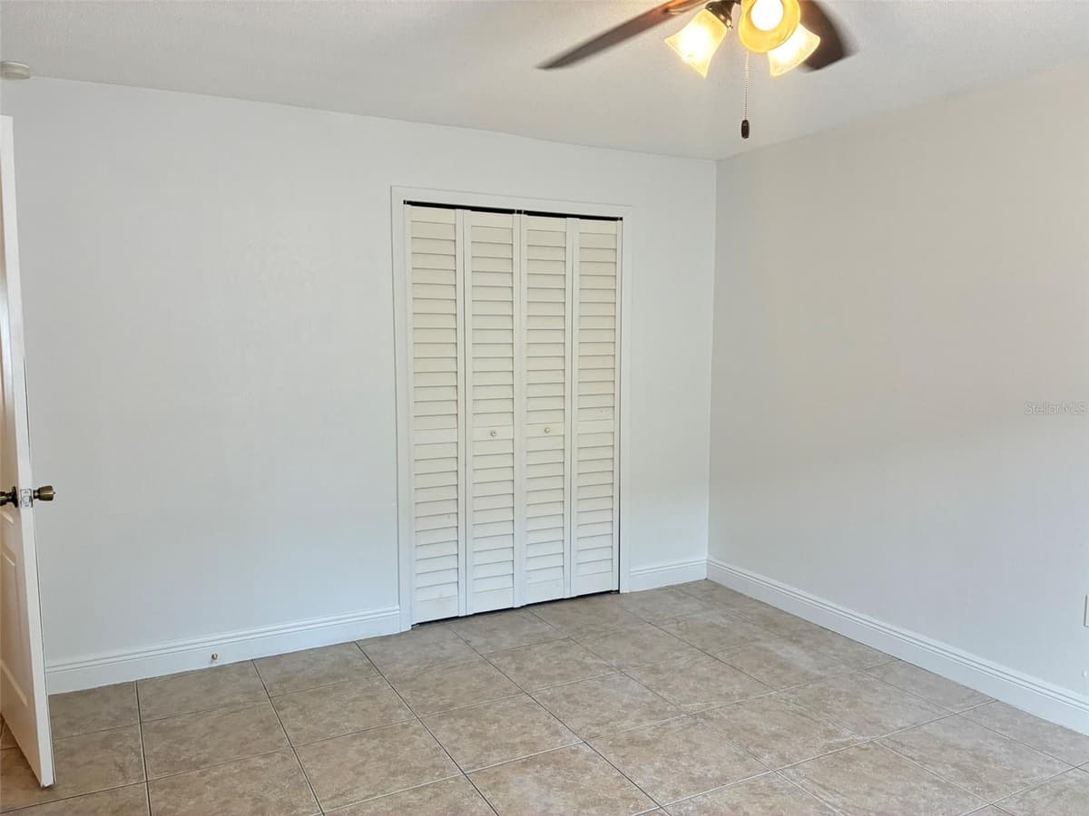 1944 CONWAY ROAD — photo 17 of 27