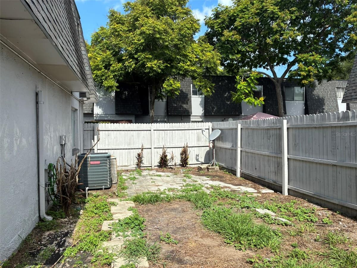 1944 CONWAY ROAD — photo 26 of 27