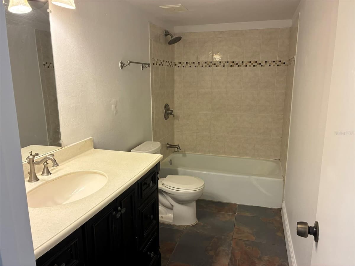 1944 CONWAY ROAD — photo 11 of 27