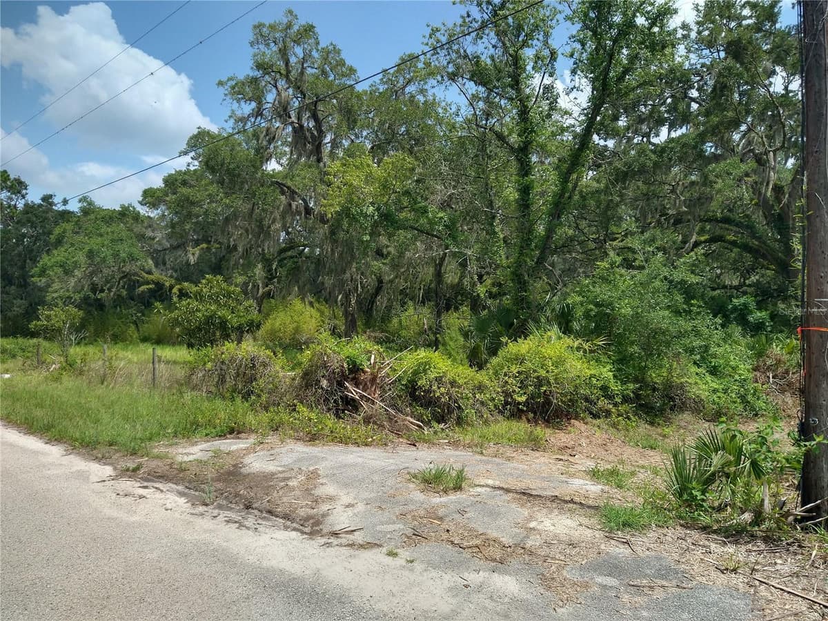 10616 SHADY DRIVE — photo 14 of 19