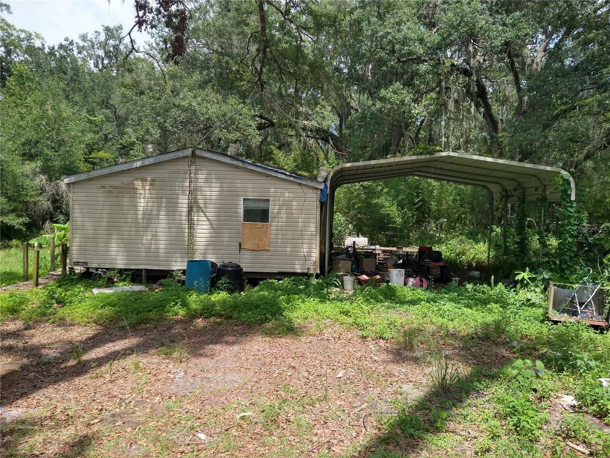 10616 SHADY DRIVE — photo 3 of 19