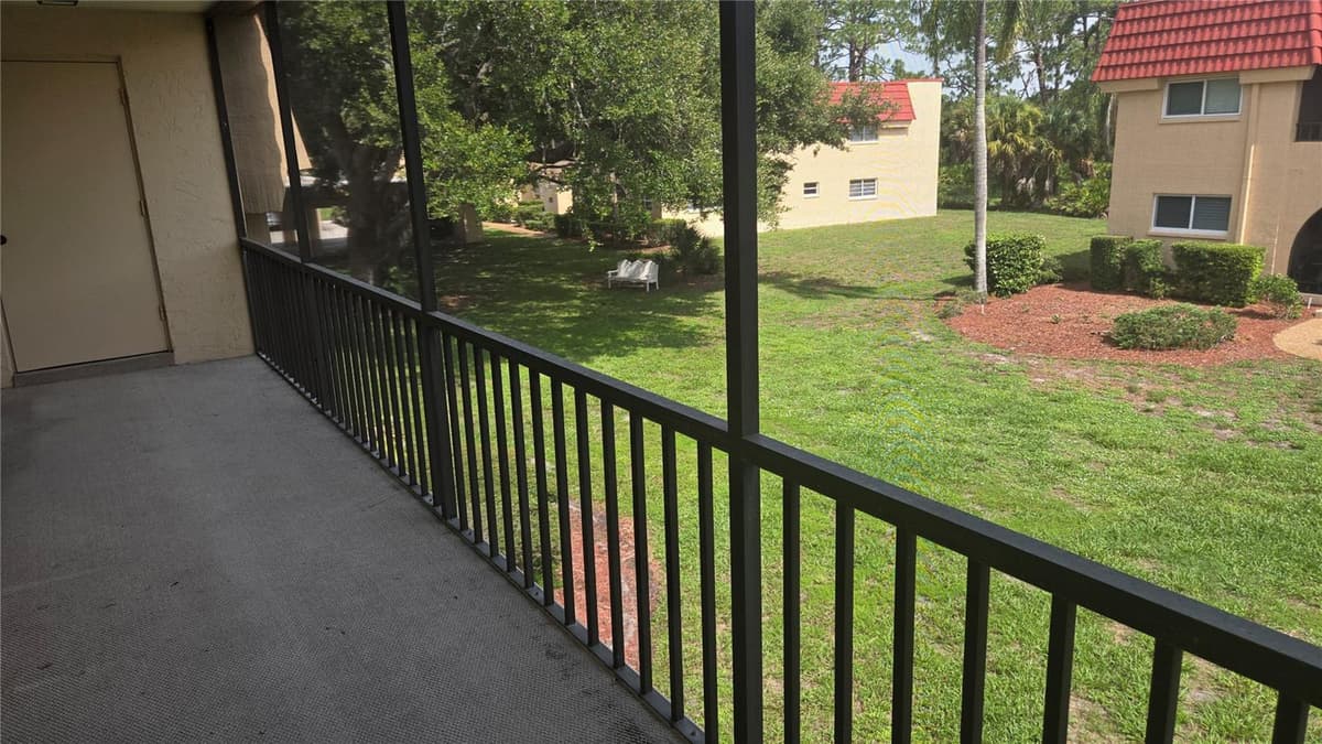213 RUBENS DRIVE — photo 7 of 7