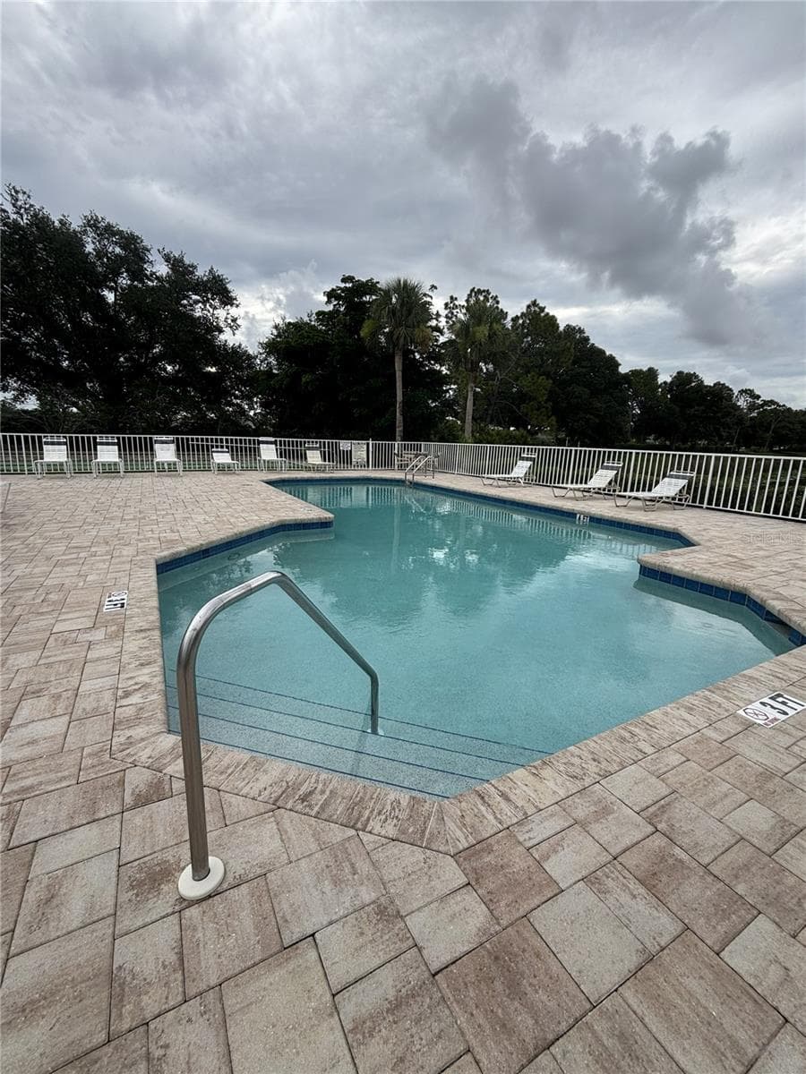 318 CLEARBROOK CIRCLE — photo 33 of 39