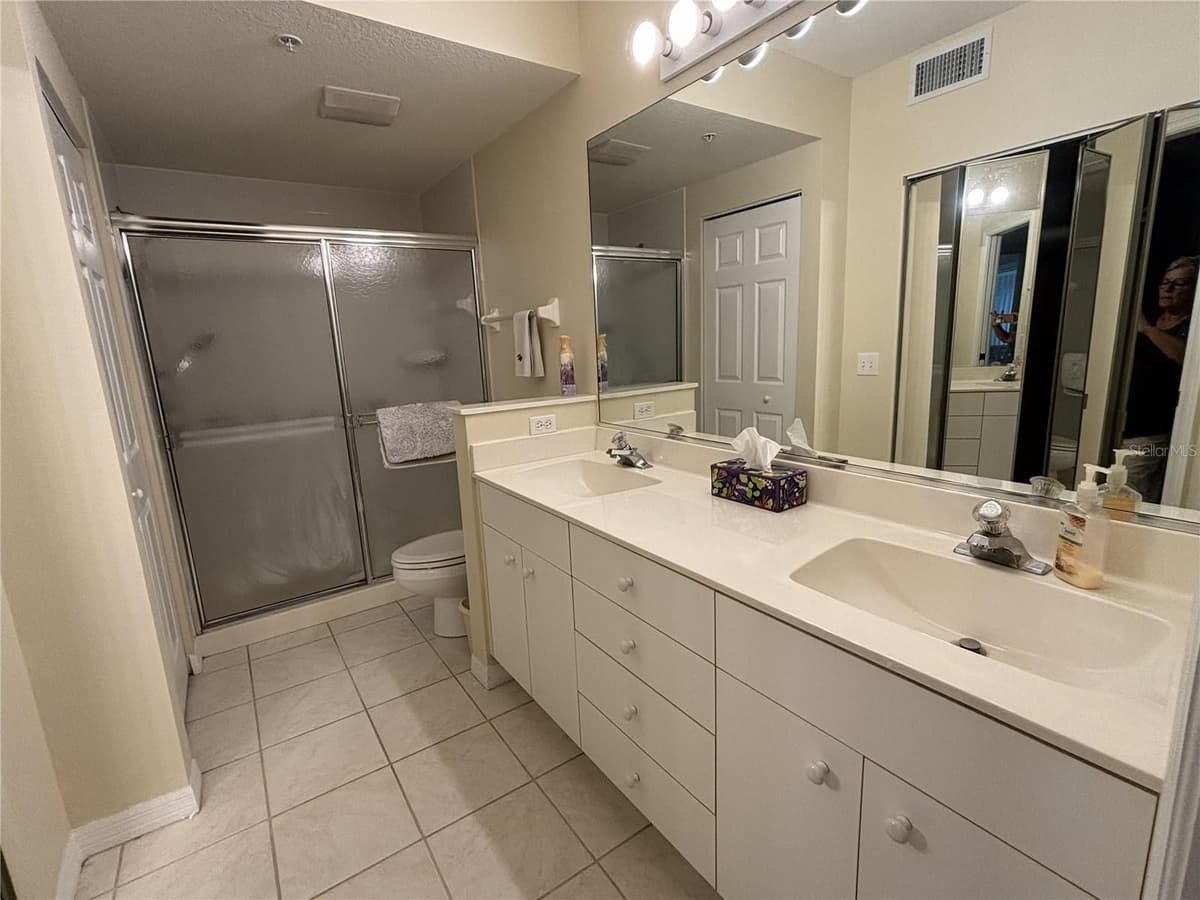 318 CLEARBROOK CIRCLE — photo 11 of 39