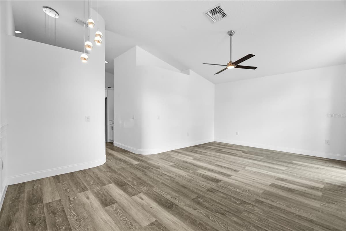 25237 SEVEN RIVERS CIRCLE — photo 8 of 54