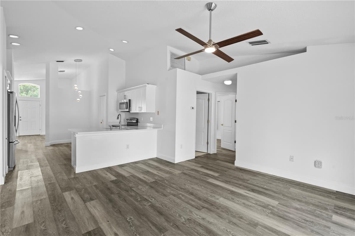 25237 SEVEN RIVERS CIRCLE — photo 30 of 54